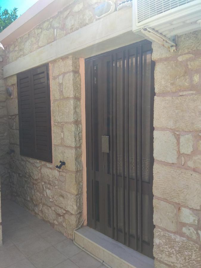 Stonehouse Villa Skopi Skopi  Ngoại thất bức ảnh